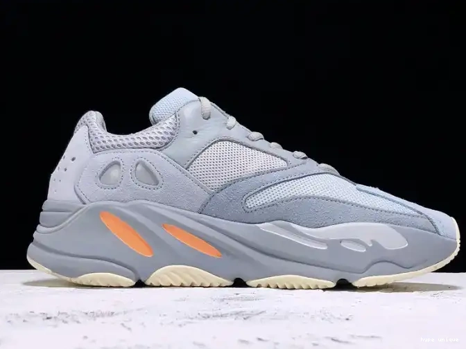 hype Yeezy Inertia